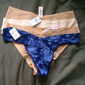 Bundle of Size M Thong and Bikini Panties